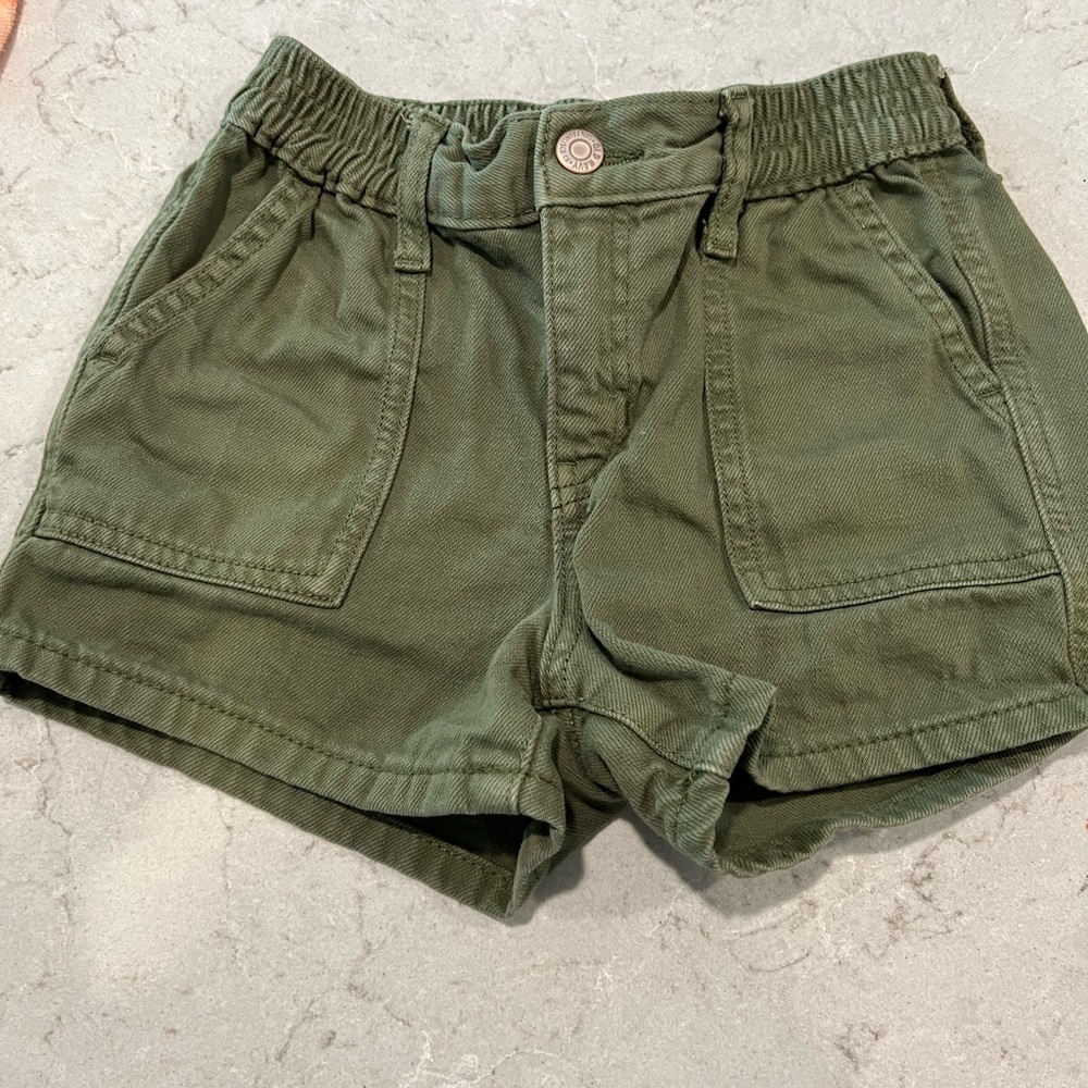 Old Navy, youth size 8.